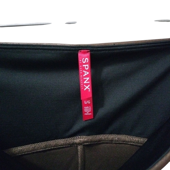 SPANX Chocolate Leggings Slim Fit Everyday Wear - Picture 5 of 5